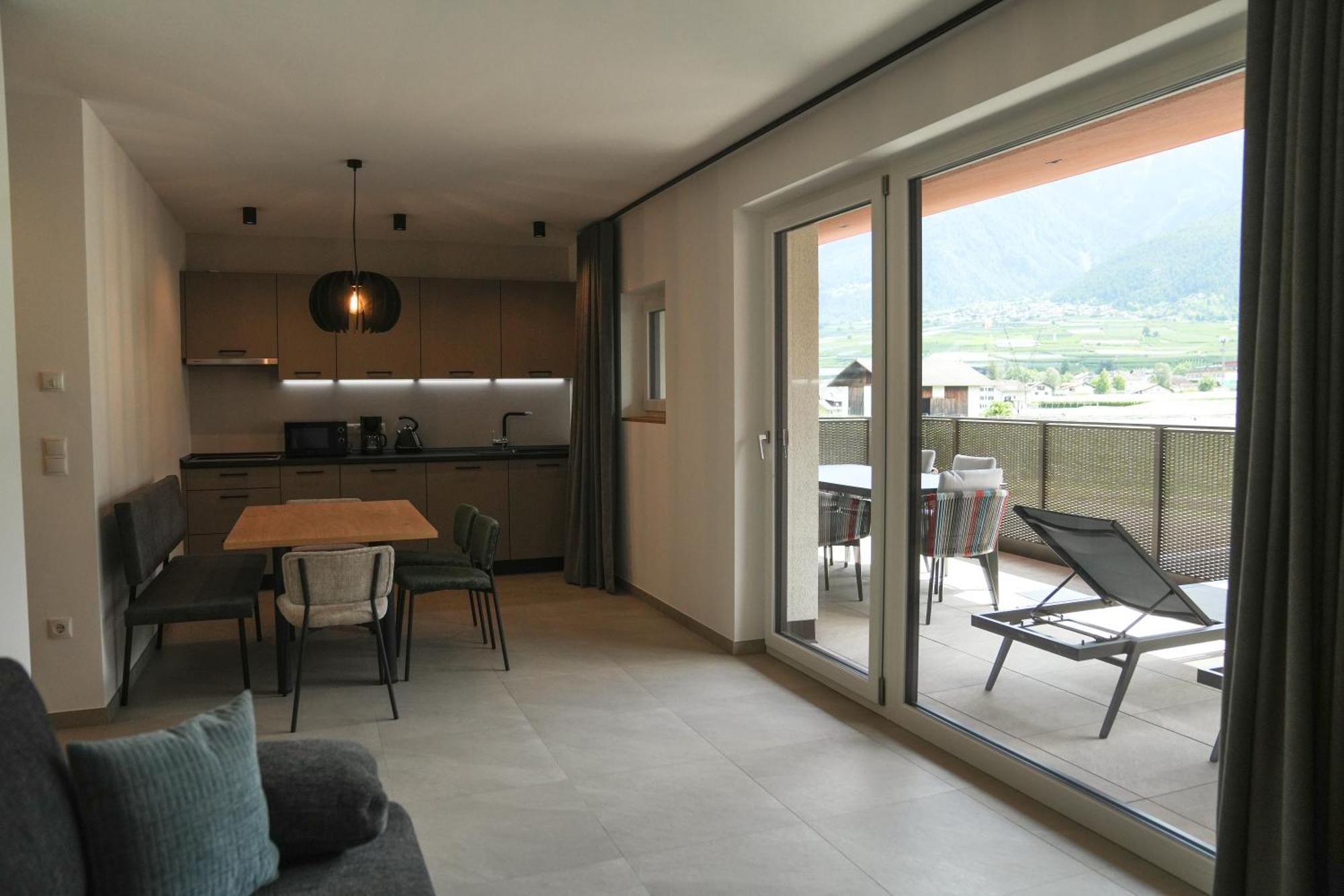 Residence Montani Лачес Экстерьер фото