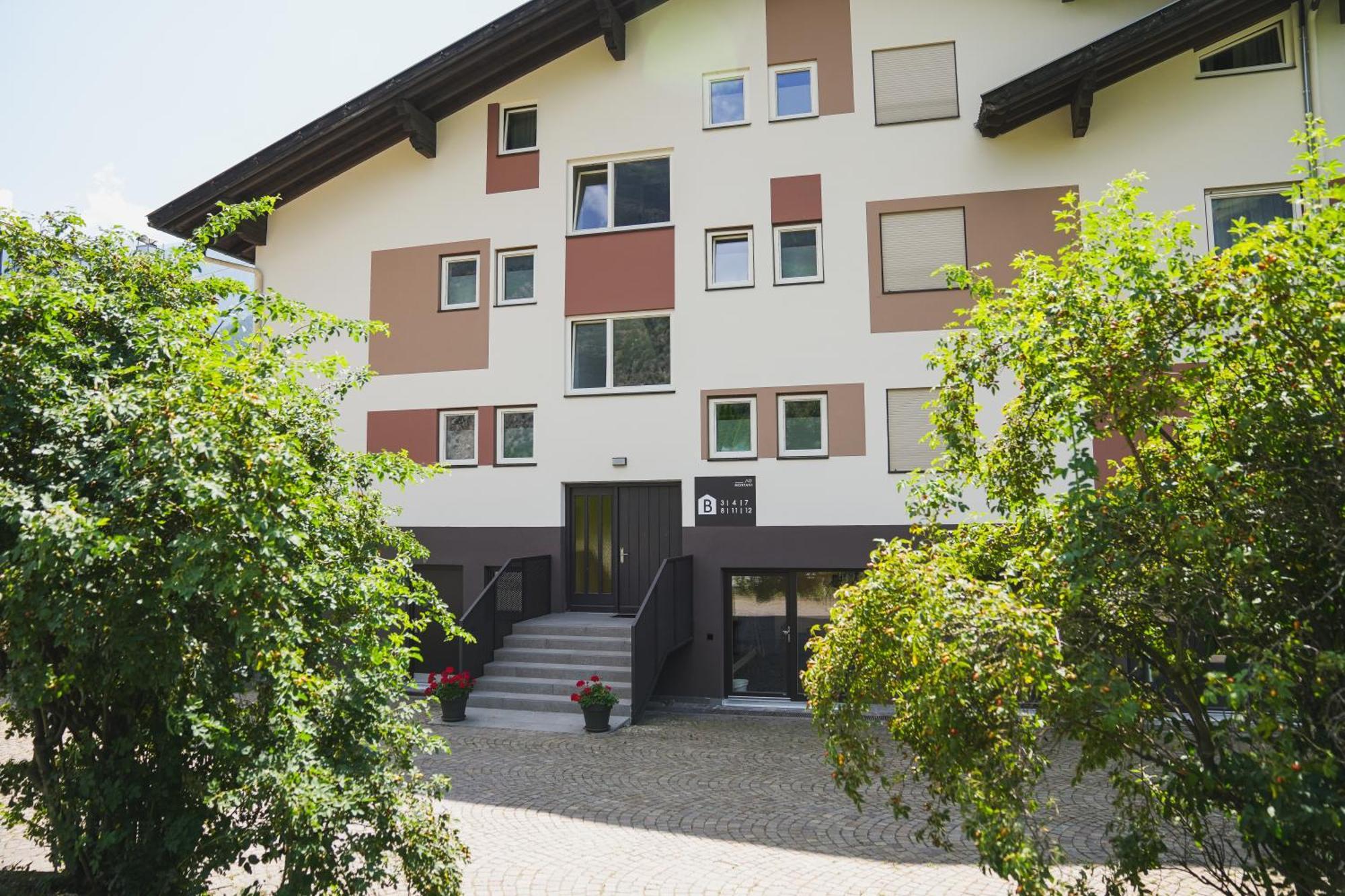 Residence Montani Лачес Экстерьер фото